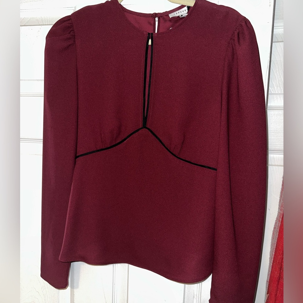NWT top shop open back top . Burgundy color .